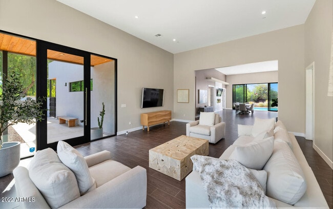 Photo - 10195 E Cactus Rd