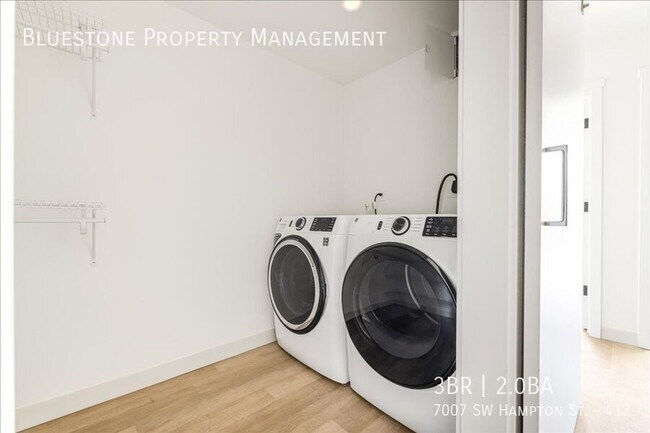 Photo - Discover what it feels like to love where ... Unit 412