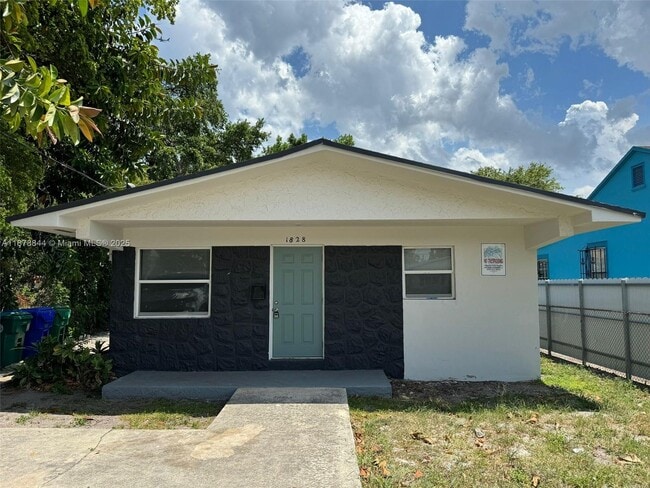 Building Photo - 1828 NW 45th St Unit 1828 Rental