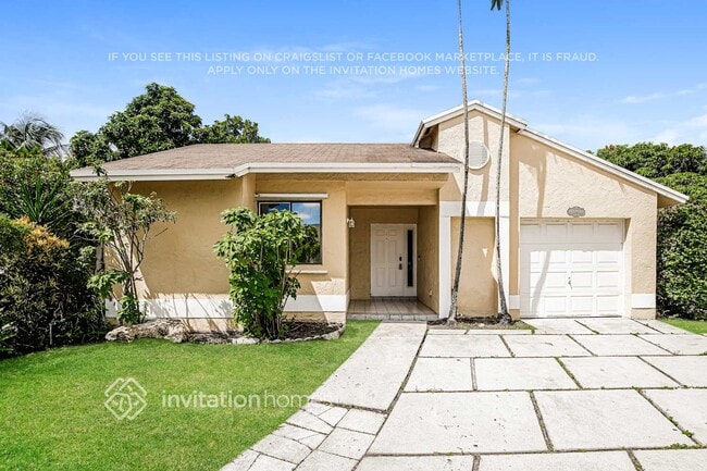 Building Photo - 1140 SW 111th Ave Rental