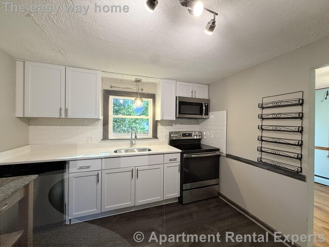 Photo - 21 Jerome St