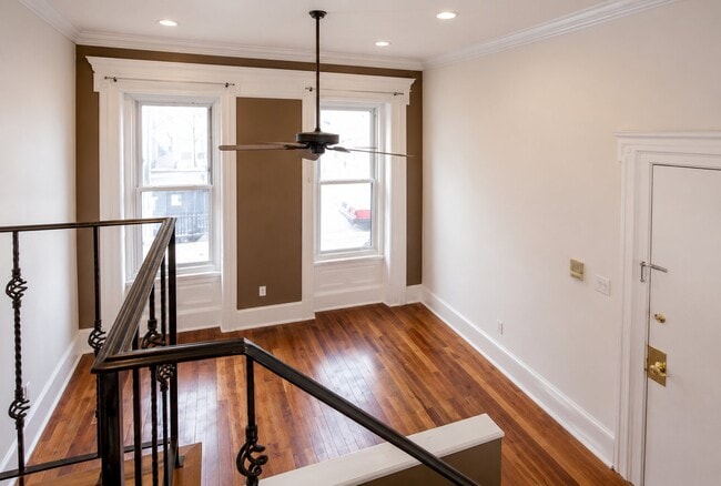 Photo - 1830 Green St Unit 1F