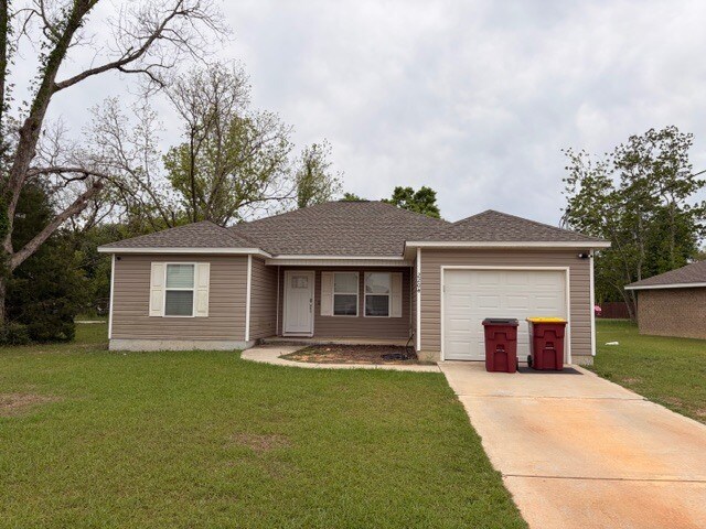 Photo - 2204 3rd Ave