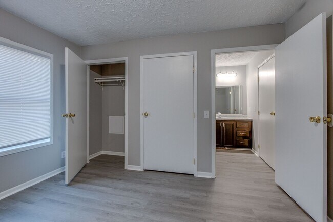 Photo - For Rent: Four-Bedroom, Two-Bathroom Avail...