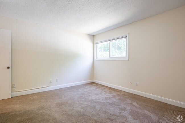 2HAB, 2BA - Beacon Village