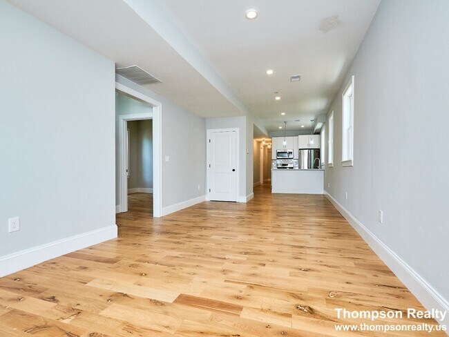 Photo - 1110 Saratoga St Unit 1