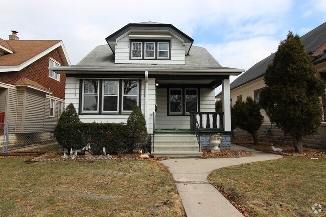 Building Photo - 3 Bedroom 1.5 Bath West Allis House for Rent