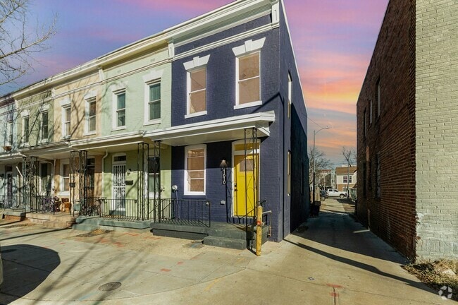 Building Photo - 1610 Rosedale St NE Rental