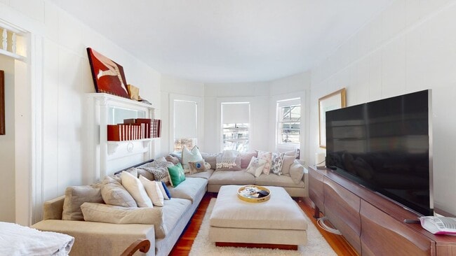 Photo - 70 Hudson St