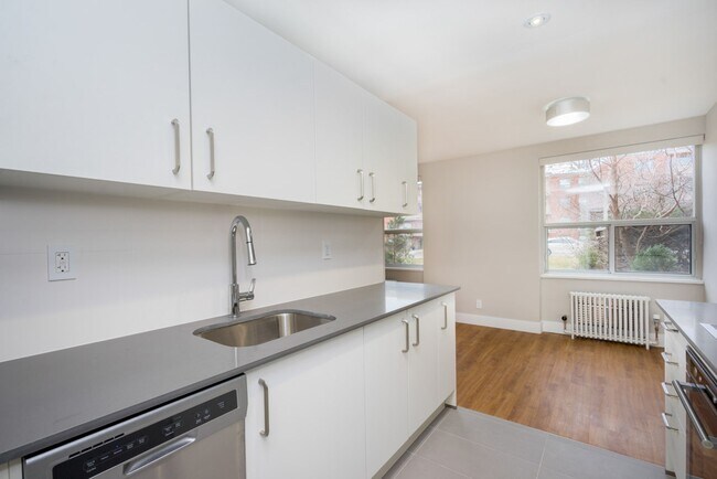 Photo - 25 Eccleston Dr