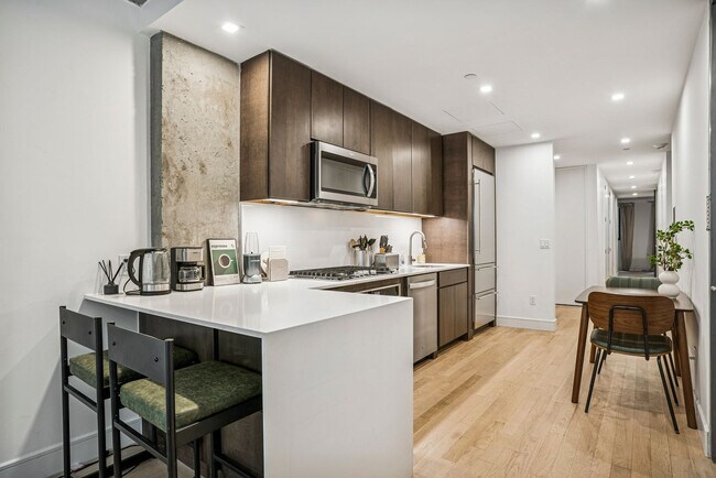 132 W 26th St Unit SI ID1335205P