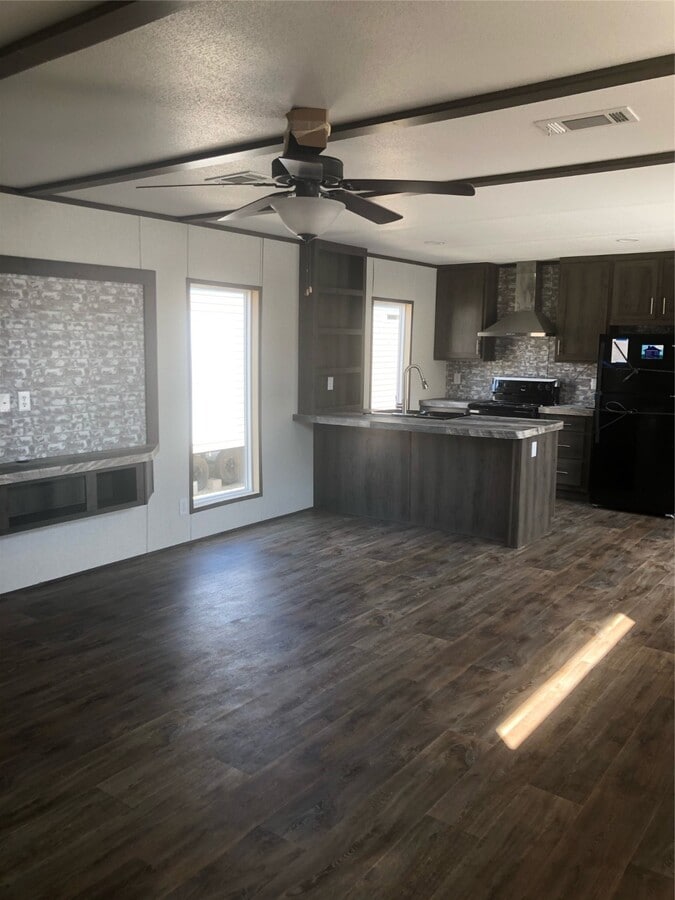 Photo - 10161 Pollard Rd