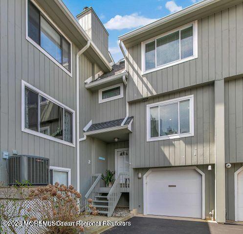 Building Photo - 2 Island View Way