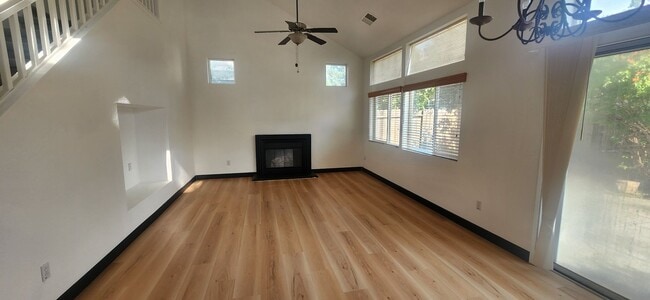 Photo - 3 Bedroom Home in Quaint Gated Community in Elk Grove