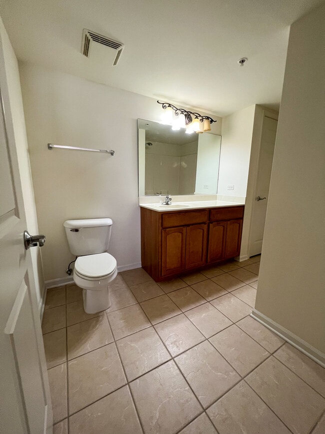 Photo - 30 Nugent St Unit 430