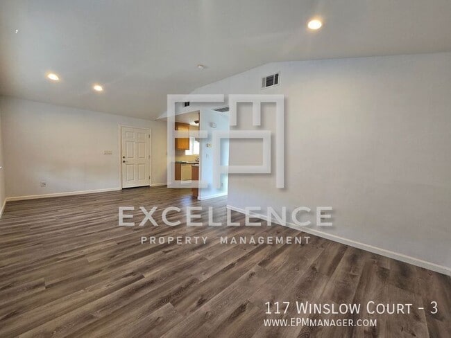 Photo - 117 Winslow Ct Unit 3