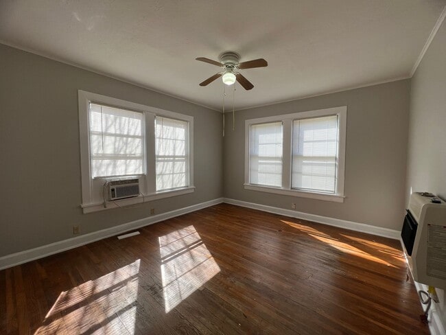 Photo - 215 E Rutherford St Unit East Rutherford 215