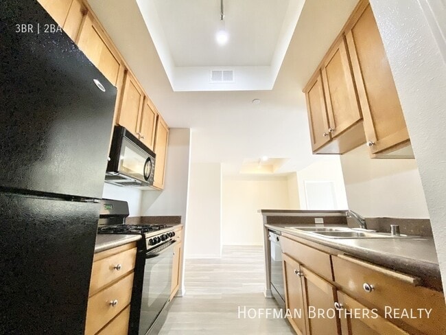 Photo - 2810 S Sepulveda Blvd Unit 102