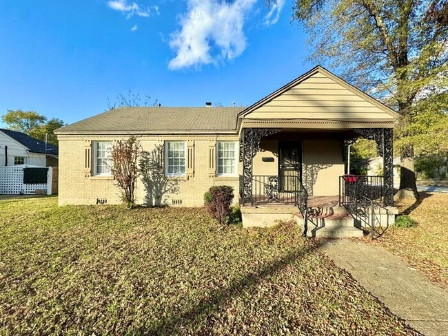 Photo - 3880 Spottswood Ave