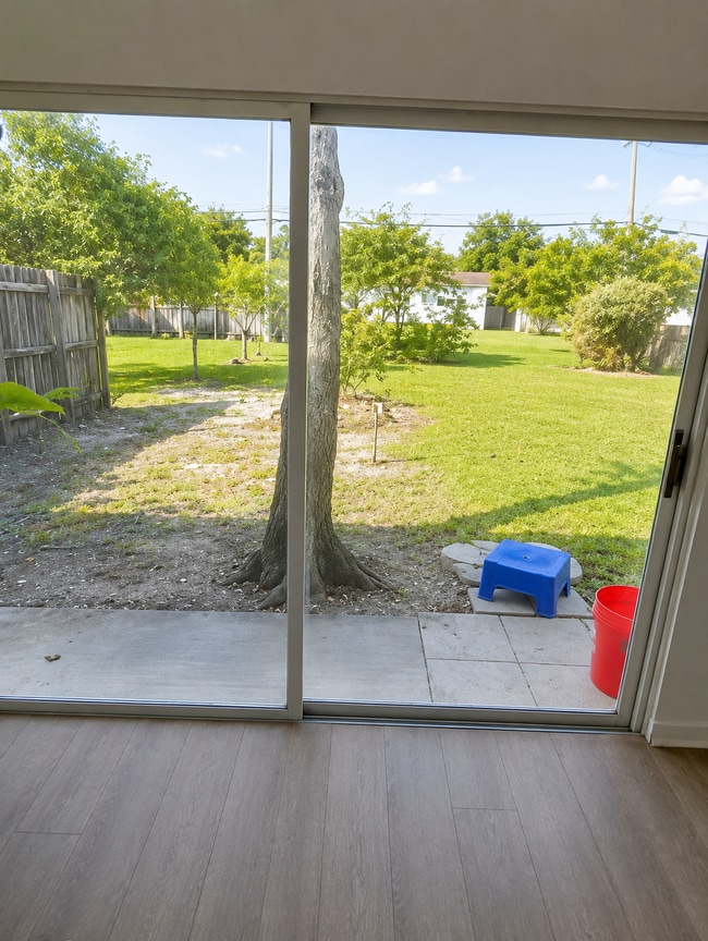 Photo - 6211 -6215 SW 39th Ct Unit 1A