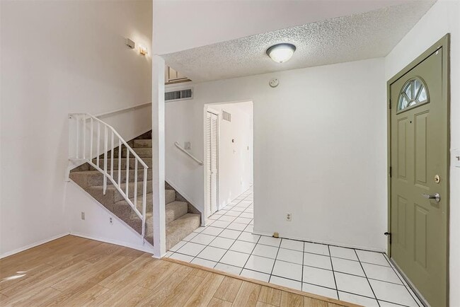 Photo - 9507 Quail Village Ln