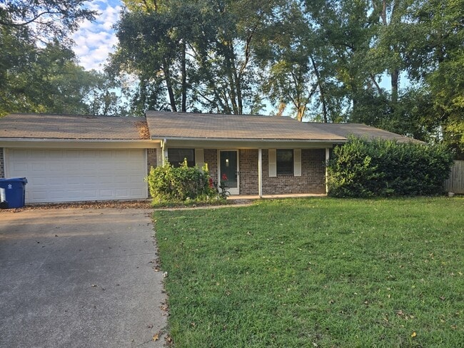 Photo - 505 E Acker Tap St