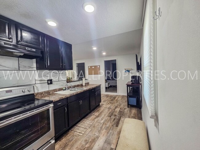 Photo - Charming 3-Bedroom, 1-Bath Home in Southwest Des Moines
