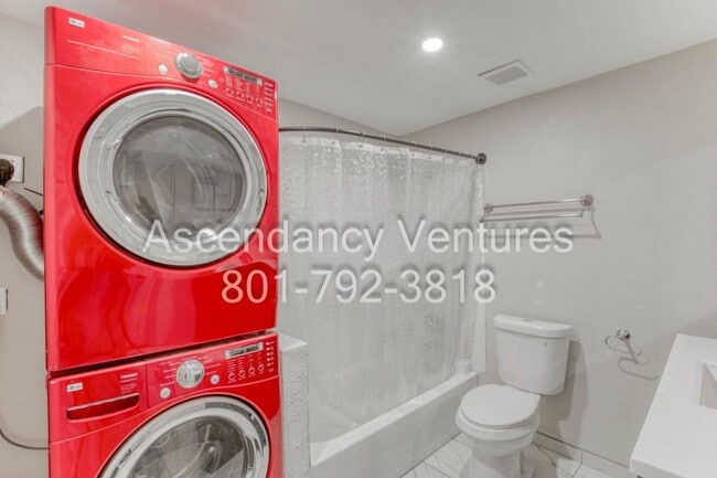 Photo - 171 Calais Ln