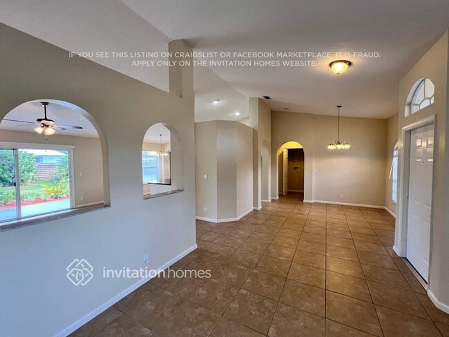 Photo - 2133 SW Pruitt St