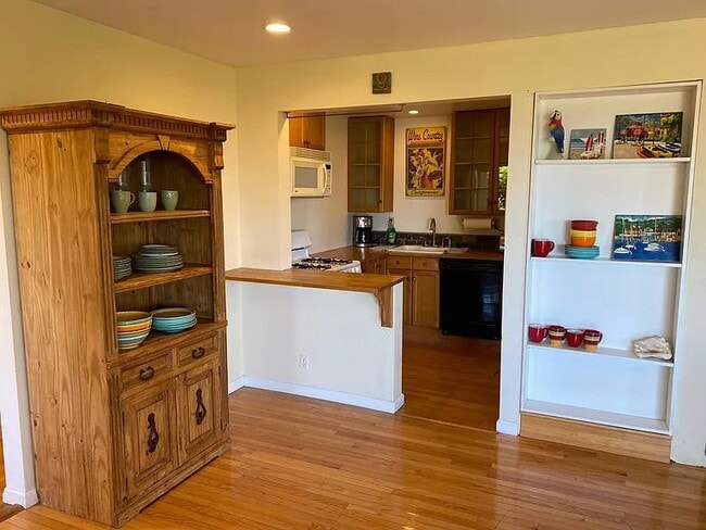 Photo - 1611 Oramas Rd Unit A