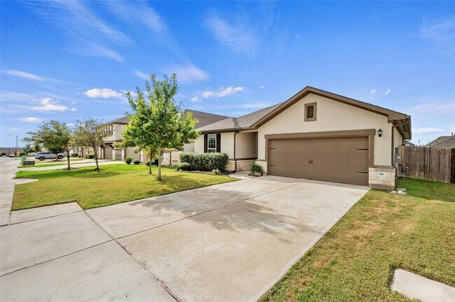 Photo - 116 Birkshire Dr