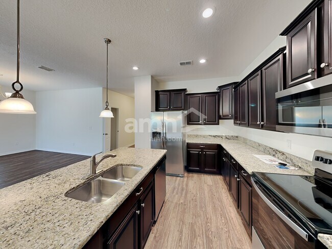 Photo - 13159 Royal Pines Ave