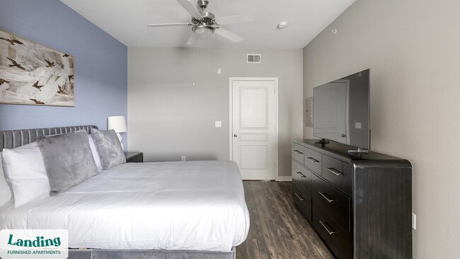 Photo - 17811 Vail St Unidad 10108