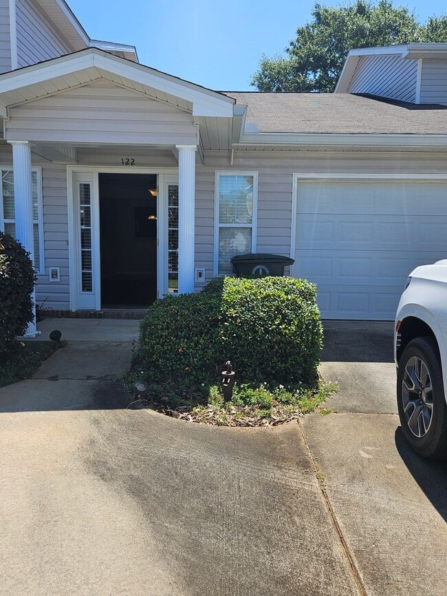 Building Photo - Woodland Park Townhomes, Enterprise, AL