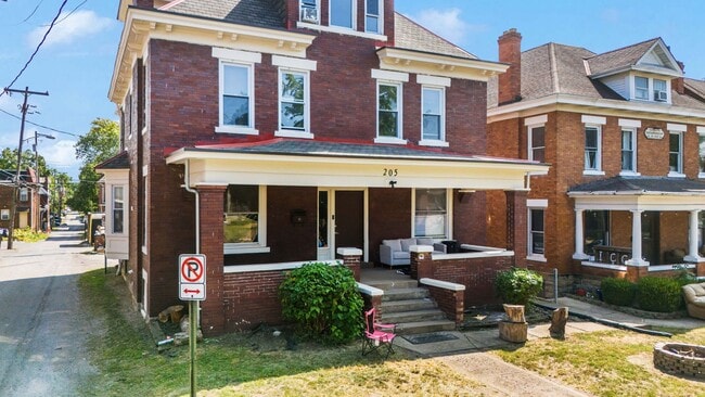 Photo - Massive Newly Renovated 11-Bedroom House o...