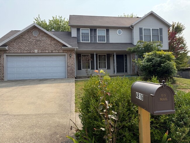 Building Photo - Spacious 4 Bed, 2.5 Bath Home in Woodgate