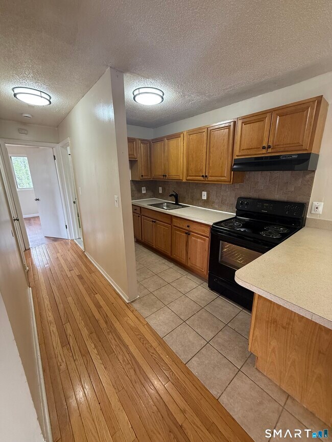 Photo - 1051 Old Colony Rd Unit 1051-24