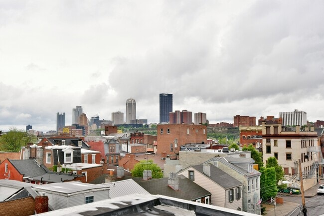 Photo - 121 S 16th St Unit 2