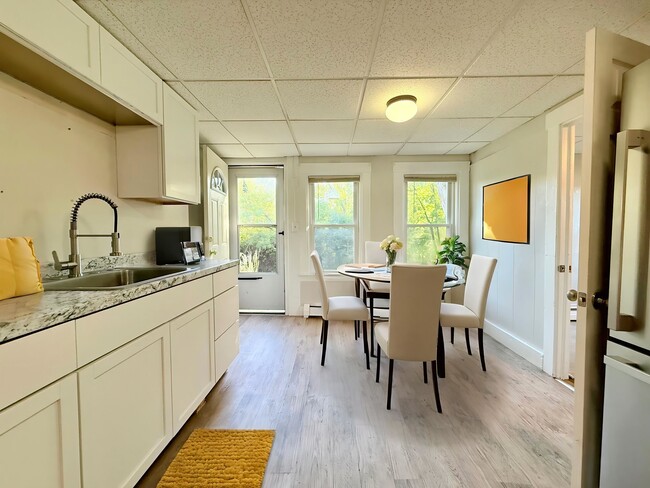 Photo - 145 Indigo Hill Rd Unit Apt A