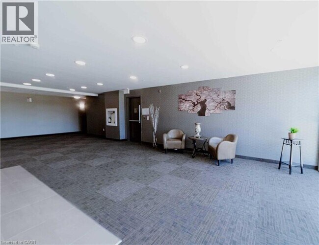 Photo - 5020 Corporate Dr Unit 220