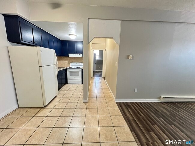 Photo - 515 Emmett St Unit B11