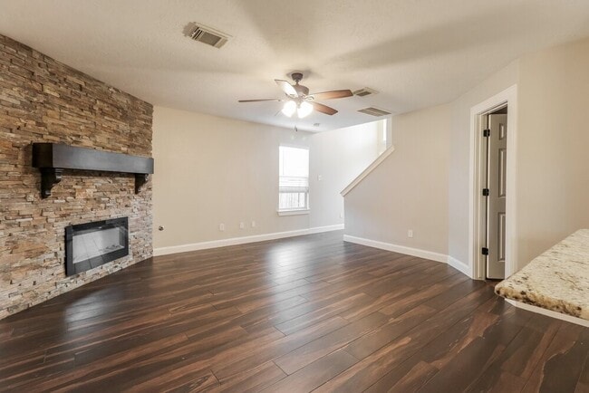 Photo - 18400 Sunrise Pines Dr
