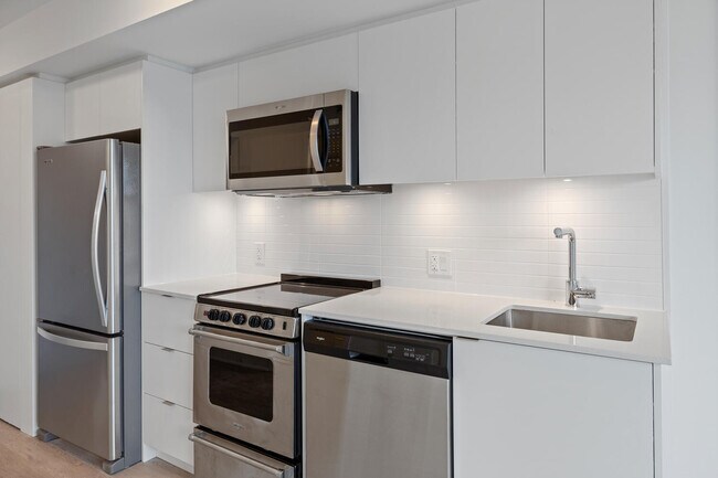 Photo - 480 Wilson Ave Unit 1