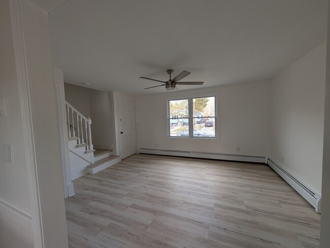 Photo - 246 Bonin St