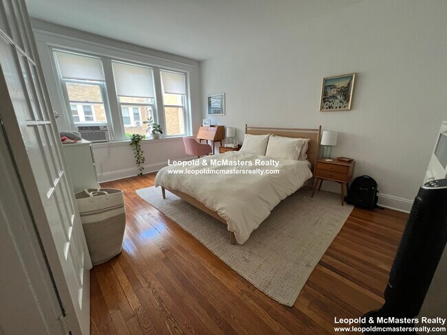 Building Photo - 80 Winchester St Unit 80 Winchester street 2