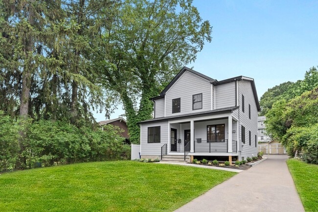 Photo - 165 Jefferson Ave Unit 2