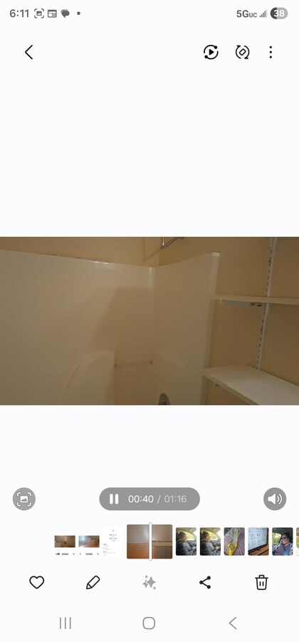 El baño - 305 Wood Sage Dr