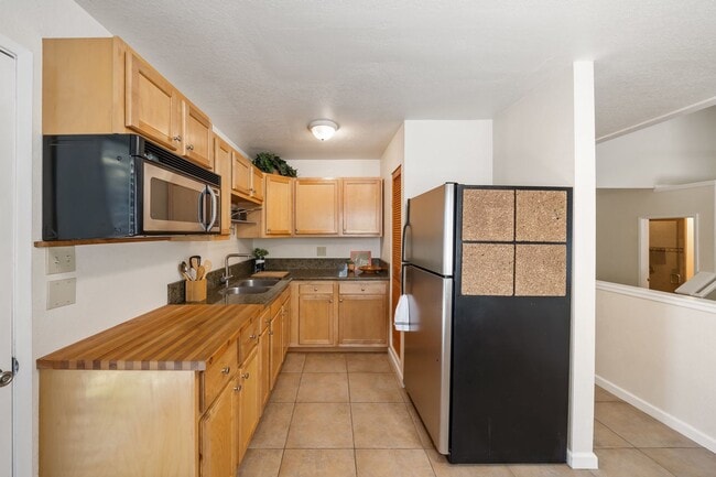 Photo - 2383 Florence Ave Unit 2383 Florence Ave #B