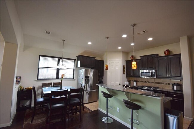 Photo - 120 Brisa Bend Way