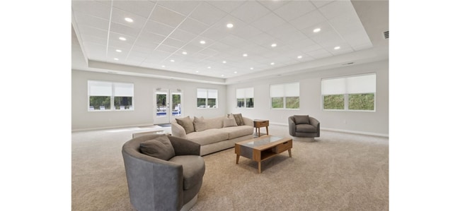 Photo - 755 Olivia St